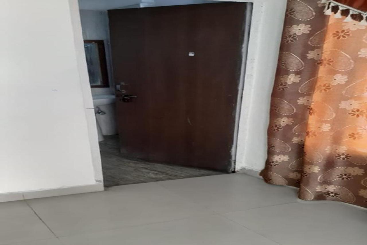 Oyo 81211 Hotel Janta Katra (Jammu and Kashmir) Extérieur photo