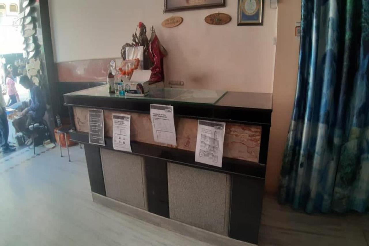 Oyo 81211 Hotel Janta Katra (Jammu and Kashmir) Extérieur photo