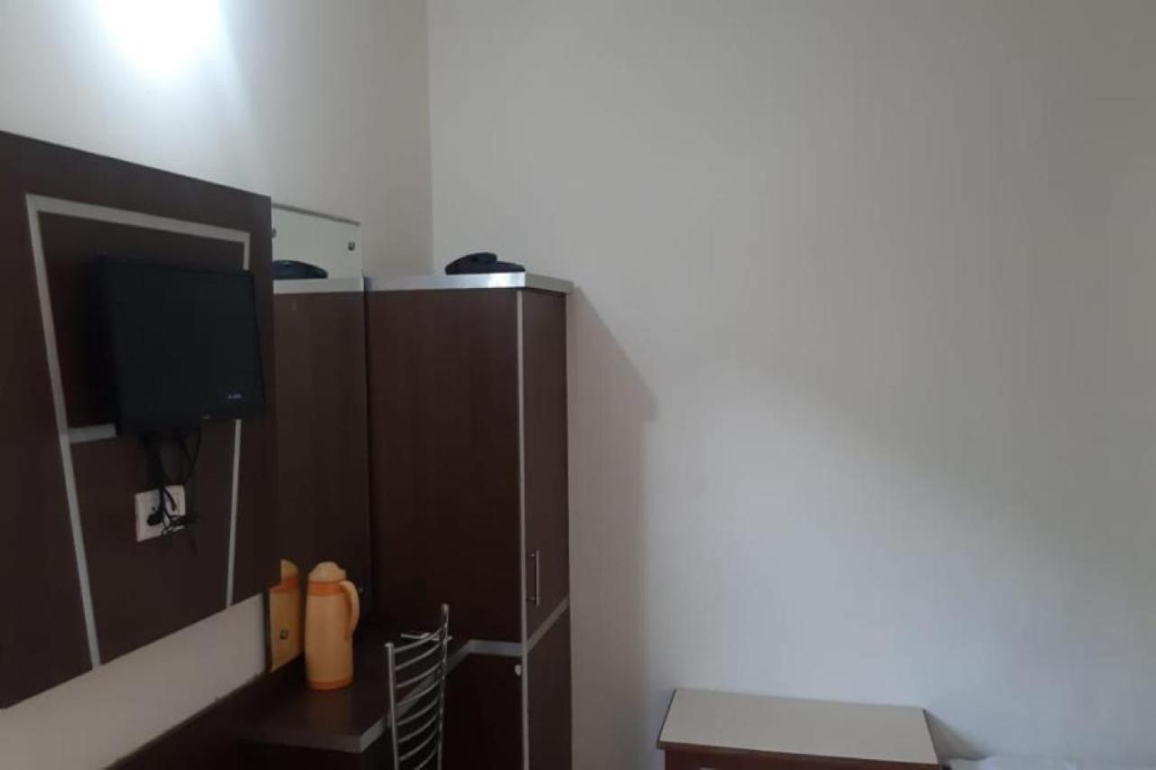 Oyo 81211 Hotel Janta Katra (Jammu and Kashmir) Extérieur photo